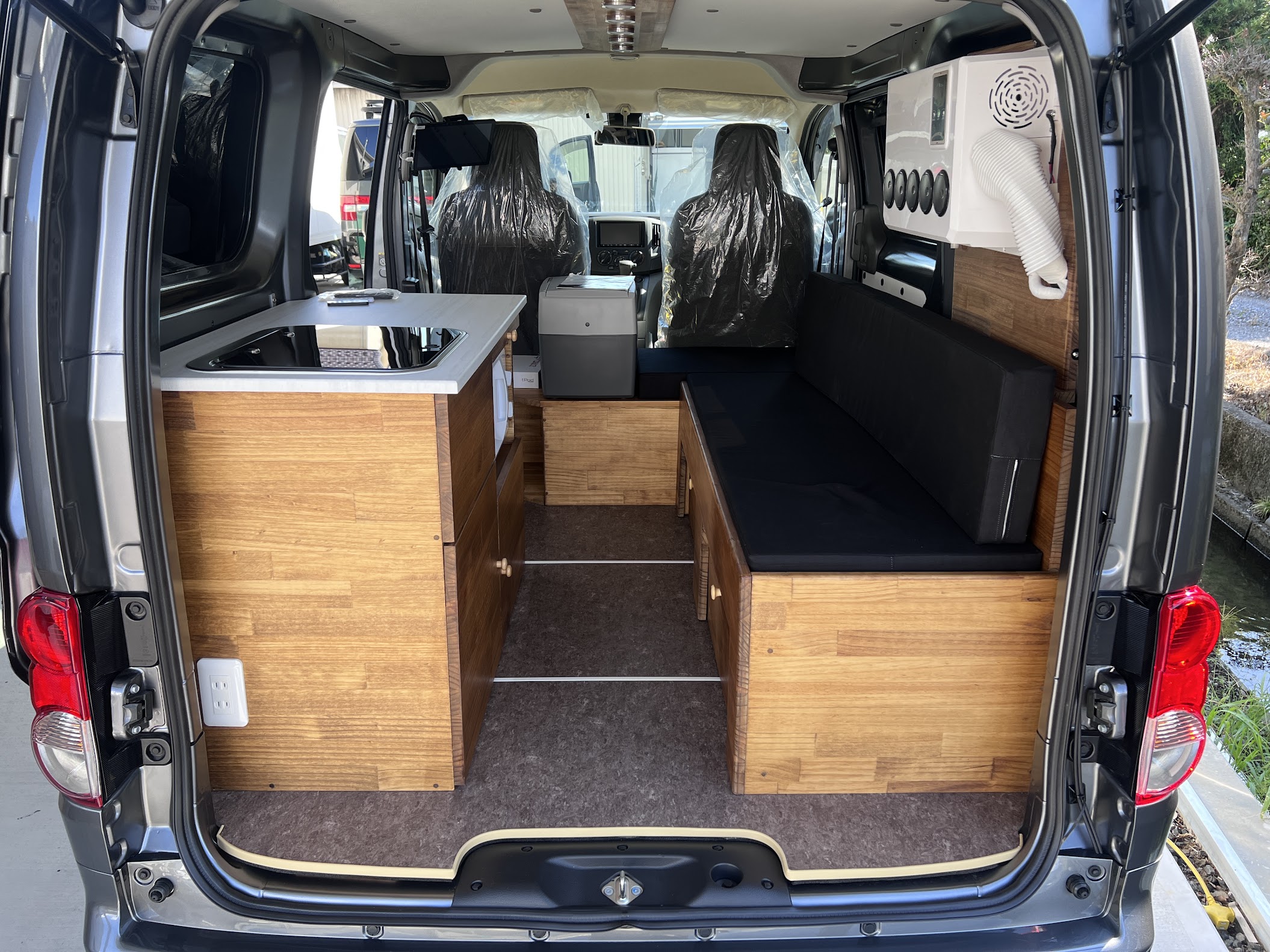 Camper Van