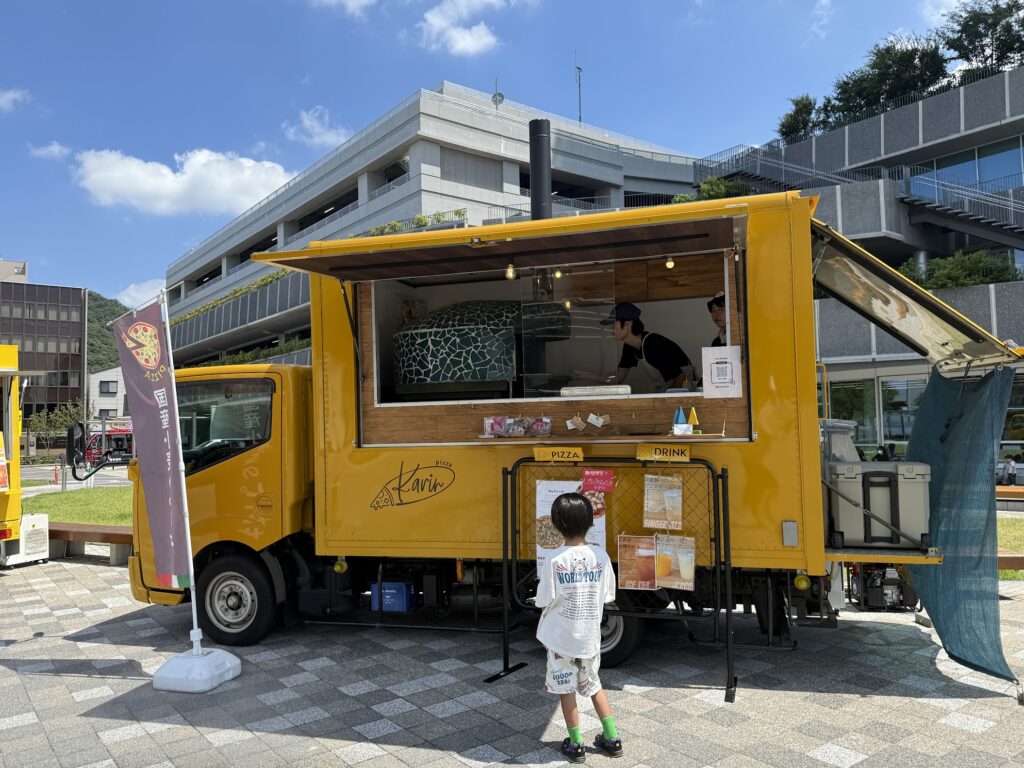 N-BASE キッチンカー製作実績 17.jpg