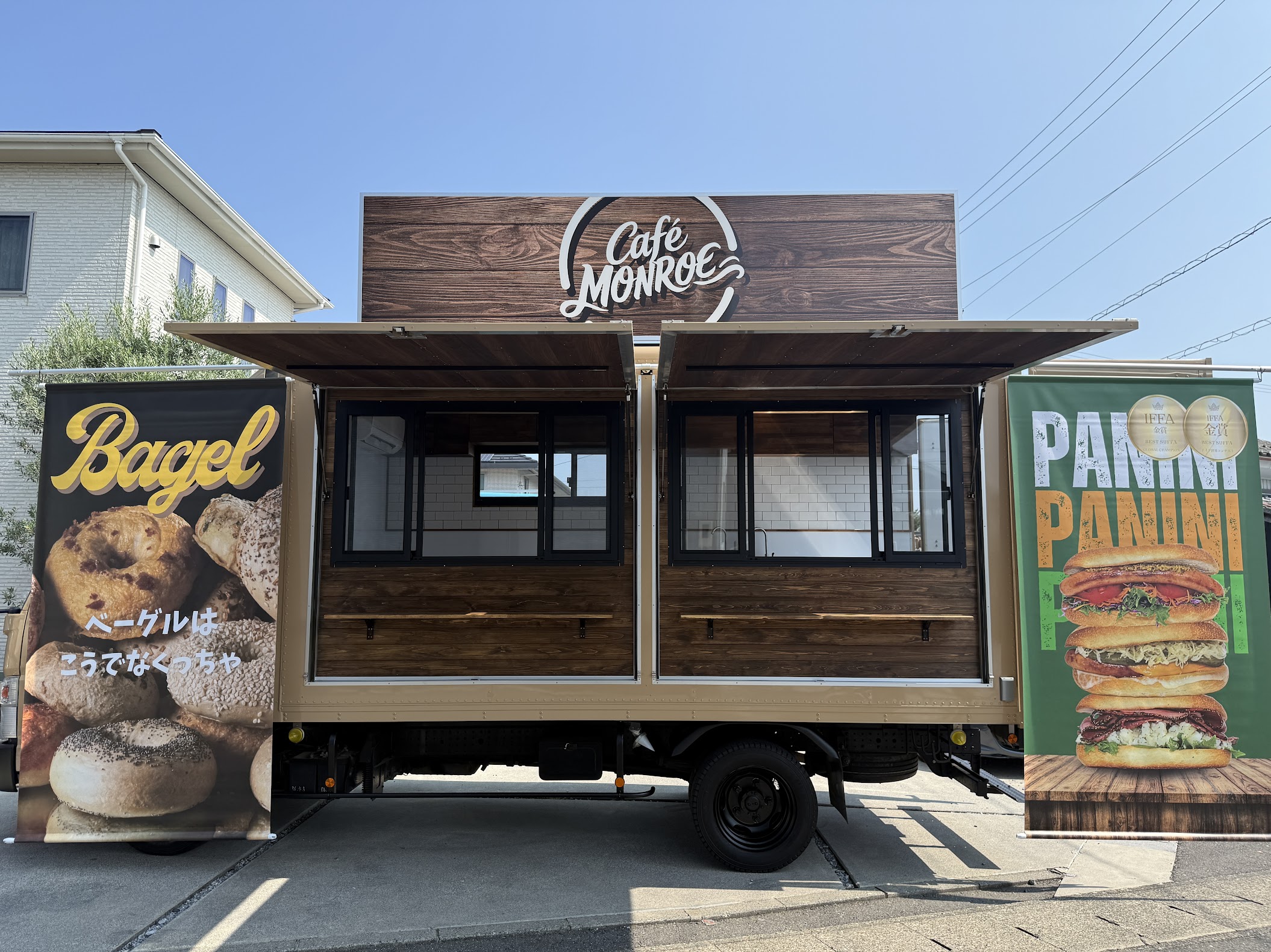 Cafe MONROE